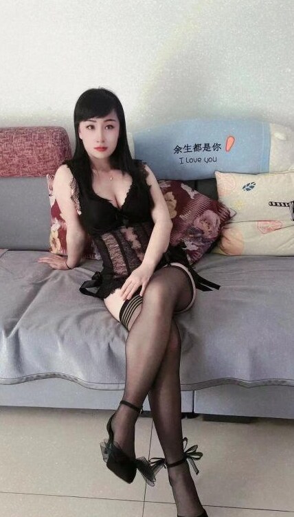 光谷步行街瑶瑶宝贝