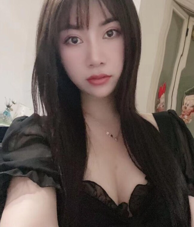 得劲的大胸妹