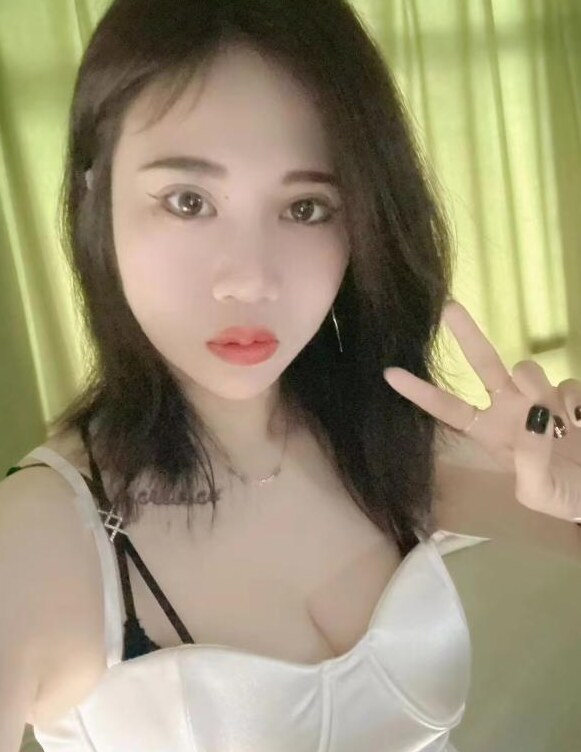 翻身水妹人瘦波大