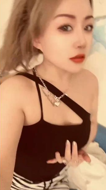四号街微胖少妇