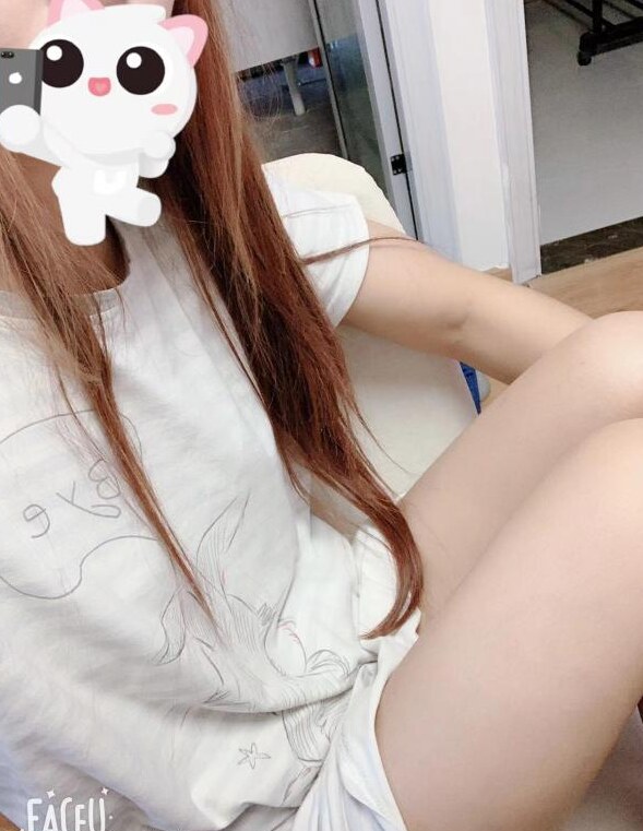 蜀山可舌吻小姐姐
