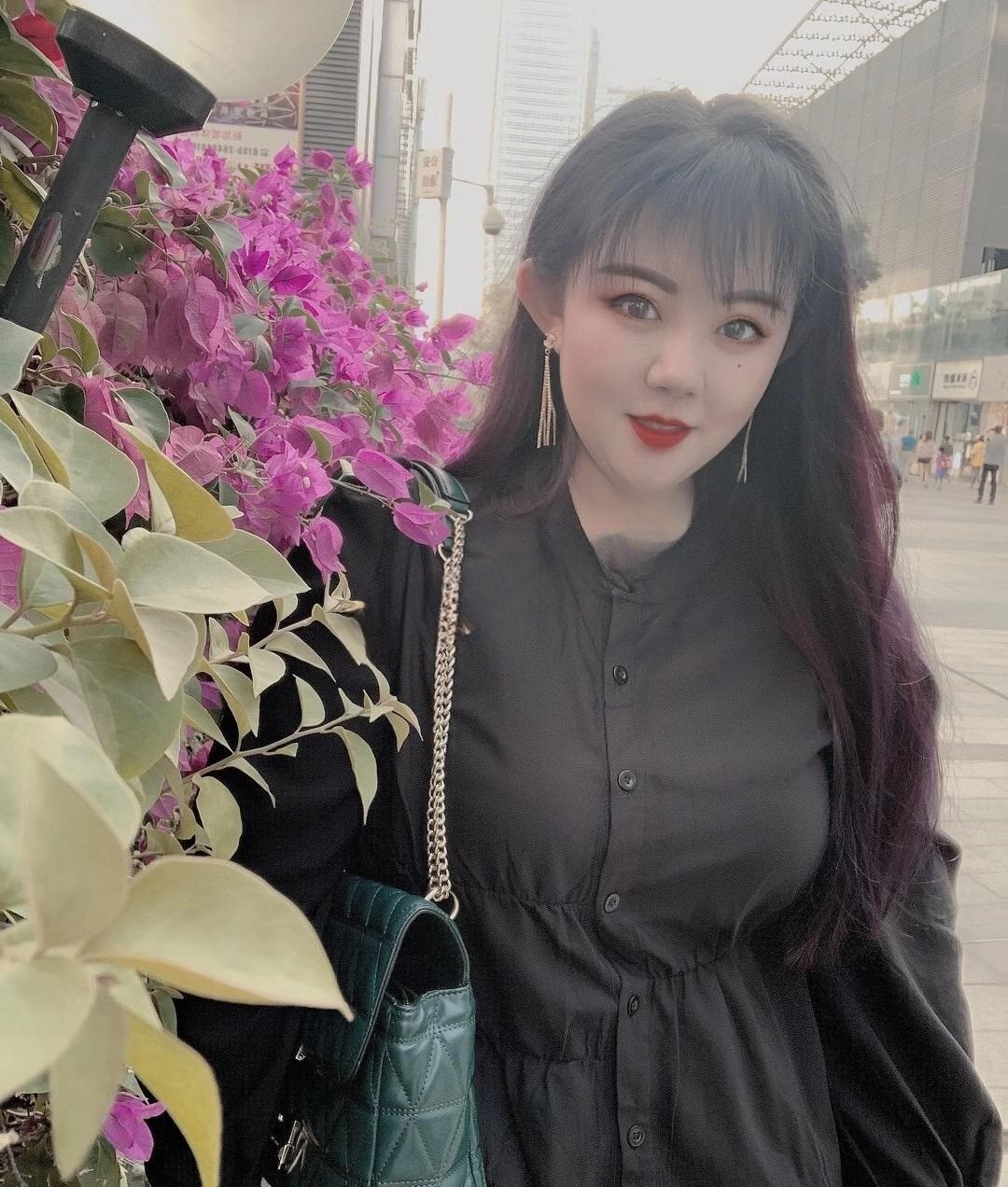 南京丰满水多的少妇