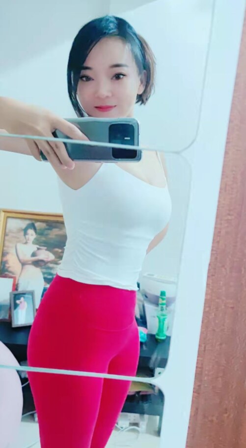 瑜伽美少妇泻火