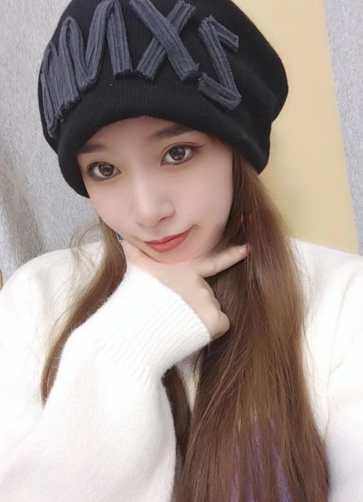 广州邻家姑娘微微，年龄小