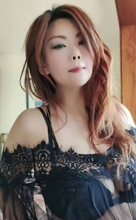 朝阳大胸风骚丰臀