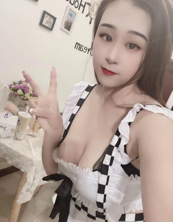 童颜巨乳念念