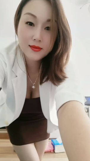 徐汇轻熟小少妇