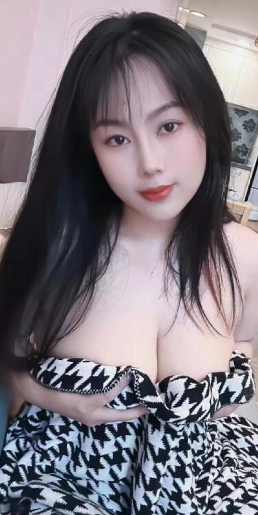 广州微胖妹悦悦