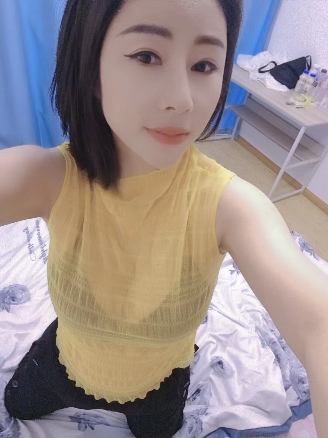 昆明高挑少妇黑丝大姐