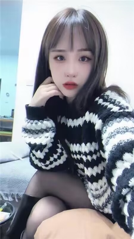 天河闷骚小姐姐