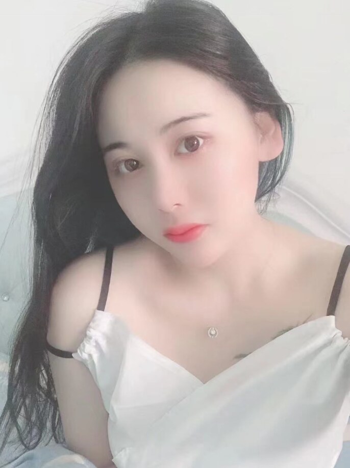光谷纯欲素颜妹子