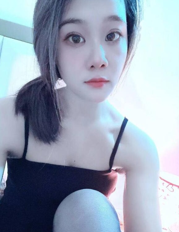 体验新人小嫩模