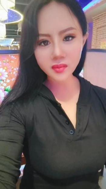 体验个风骚少妇