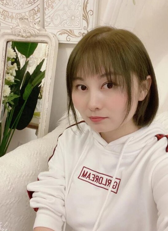 大奶良家小妹