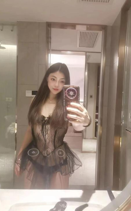 上城区清秀美女