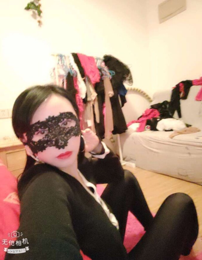 丝袜风骚嫂子