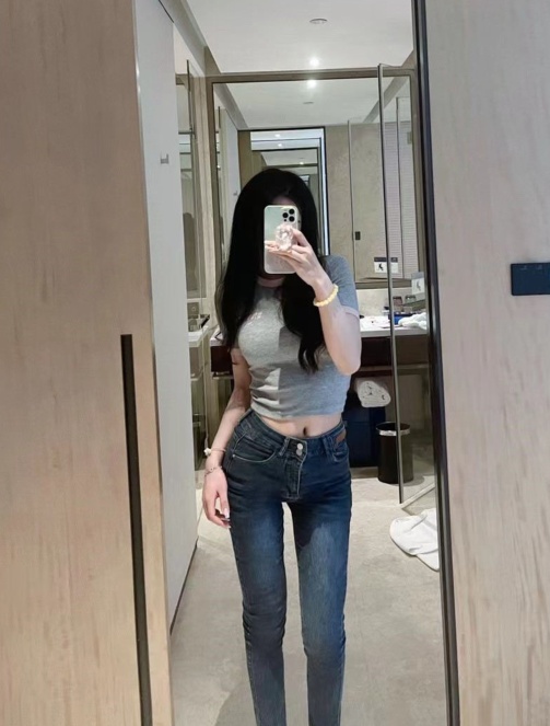 分享高级美女