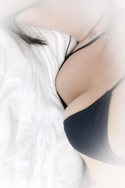 月湖桥性感女神