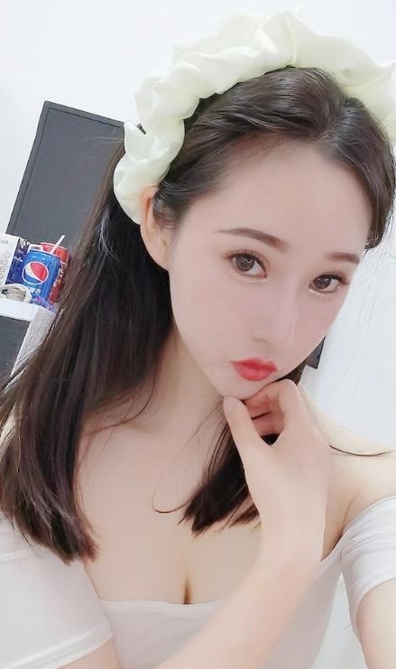 罗湖美乳女神叮当