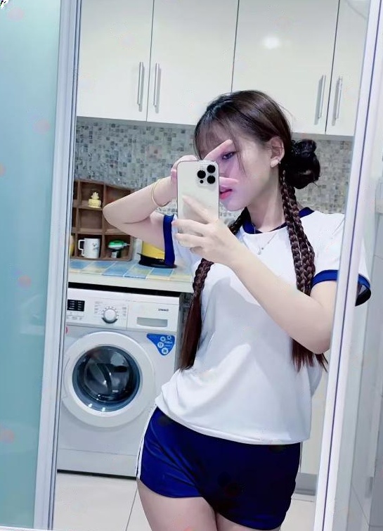 粉嫩小萝莉