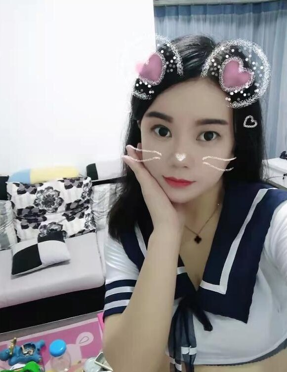 花园街性价比制服骚货