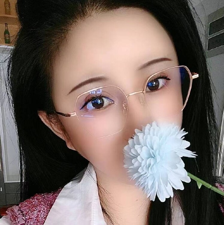 姐姐奶子值得一耍