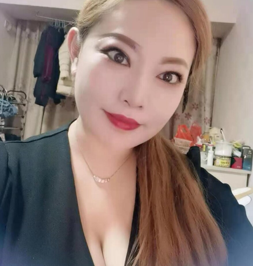 可后门大奶玫瑰花