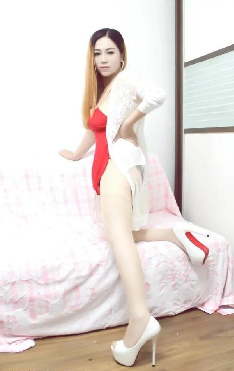 SM三通骚妇女奴