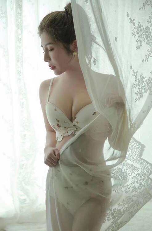 杭州三通大奶少妇