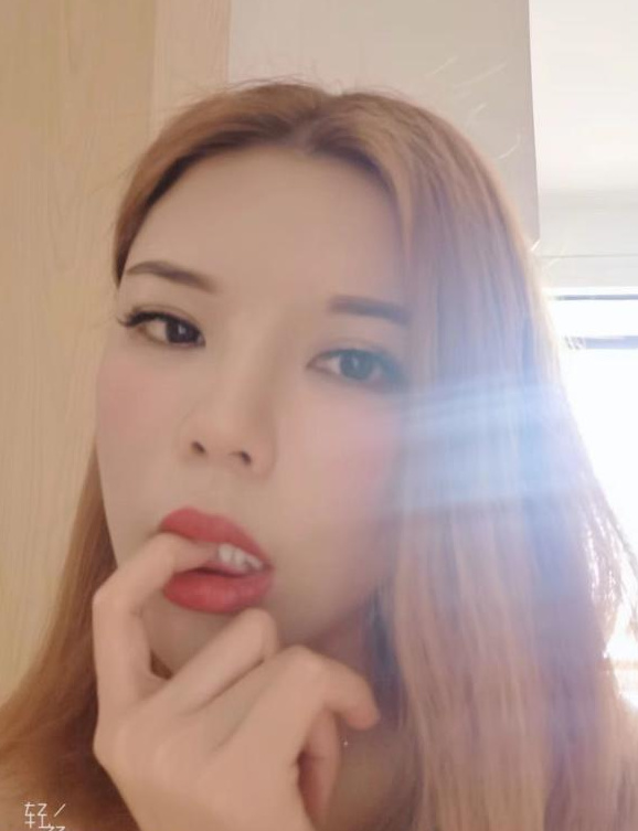 马房山大奶欲女
