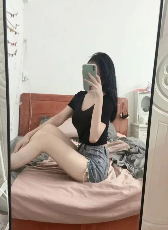 很骚的童童