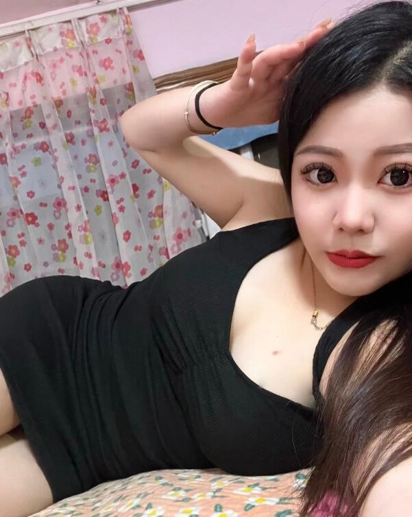 体验个大奶肥臀