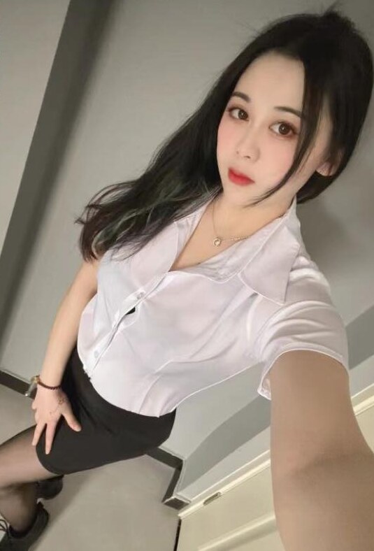 光谷纯欲素颜菲菲