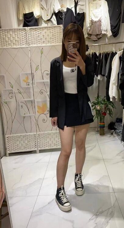 长腿淼淼