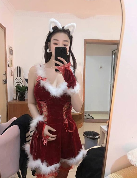 舒爽大胸口活满足