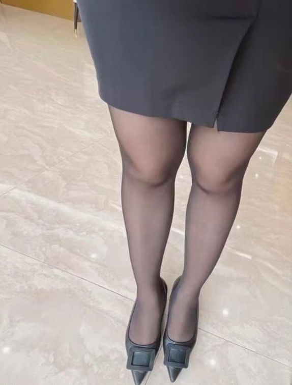 丝足sm女王