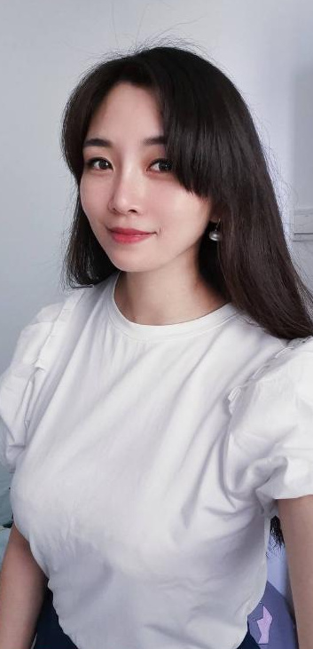 南山大胸性感月er