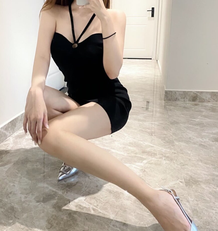 风骚妹子，叫声好听