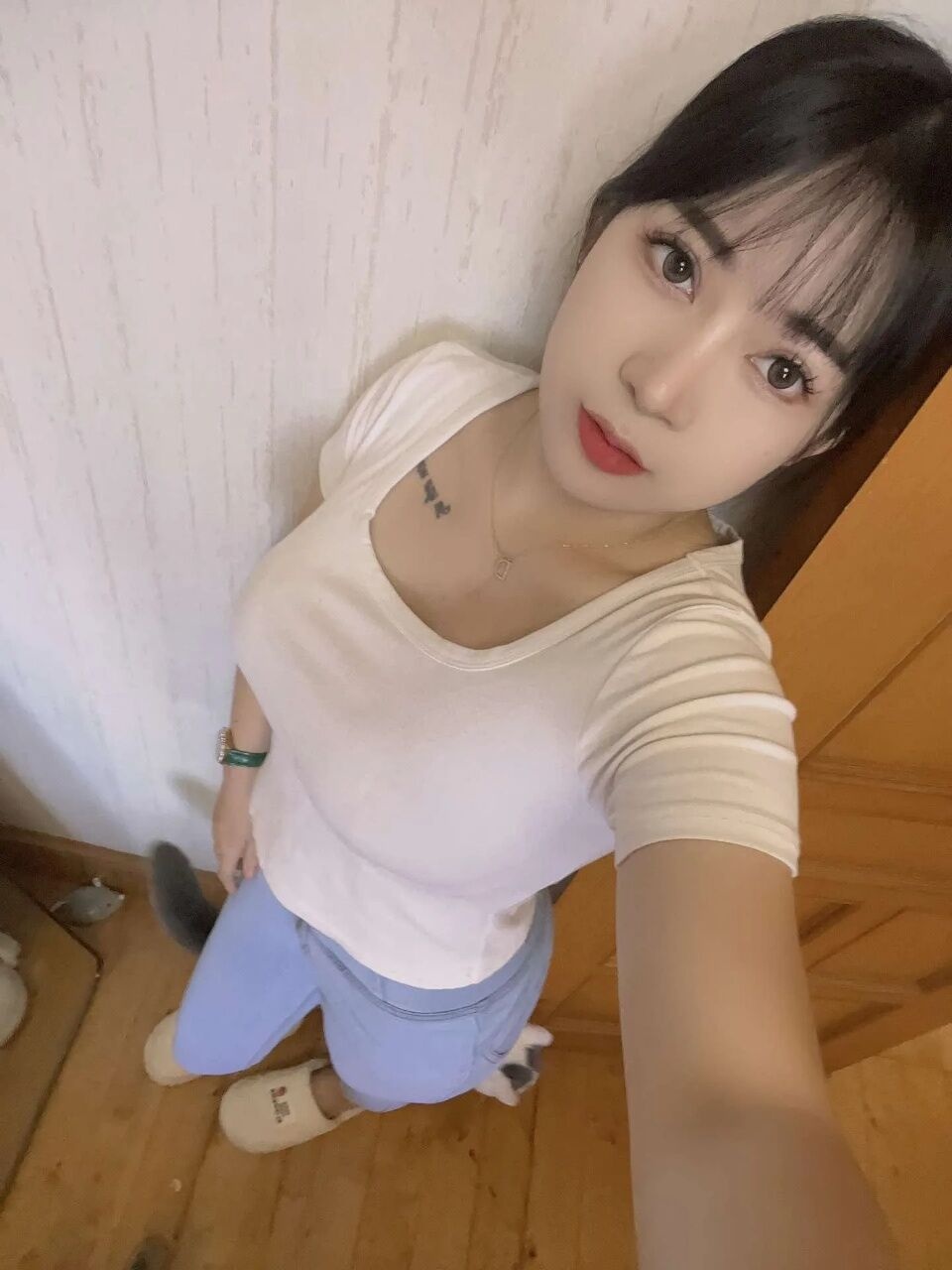 大连缺钱小妹