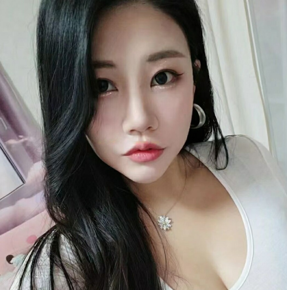 风韵犹存风骚熟女