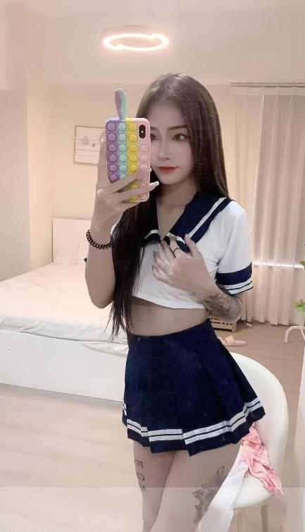 颜值嫩妹小闽儿