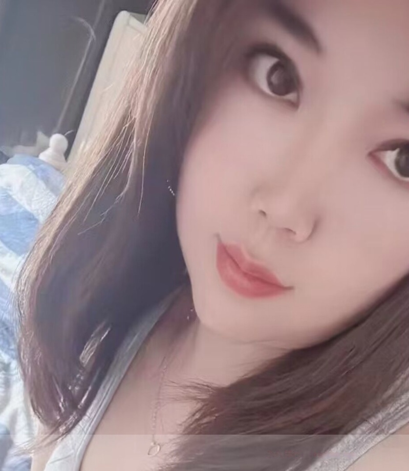 十里庙附近大奶凤儿