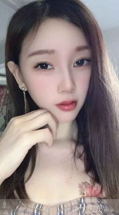 秦淮区清秀美女