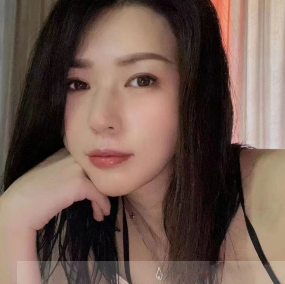 御姐娜娜
