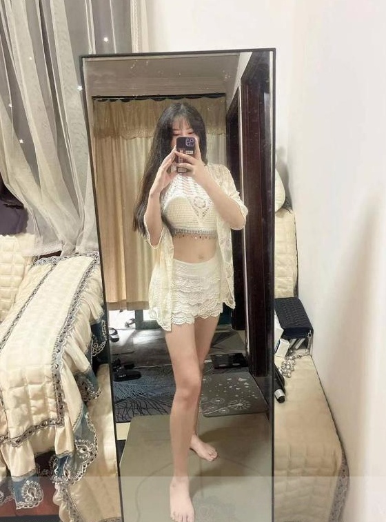 长腿服务型欣欣