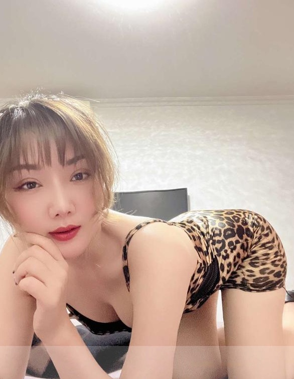 园区豹纹女王