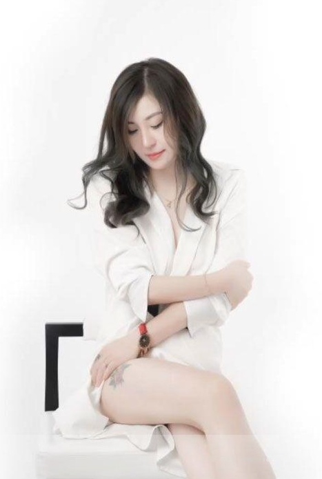 龙岗翘臀辣妹芯儿