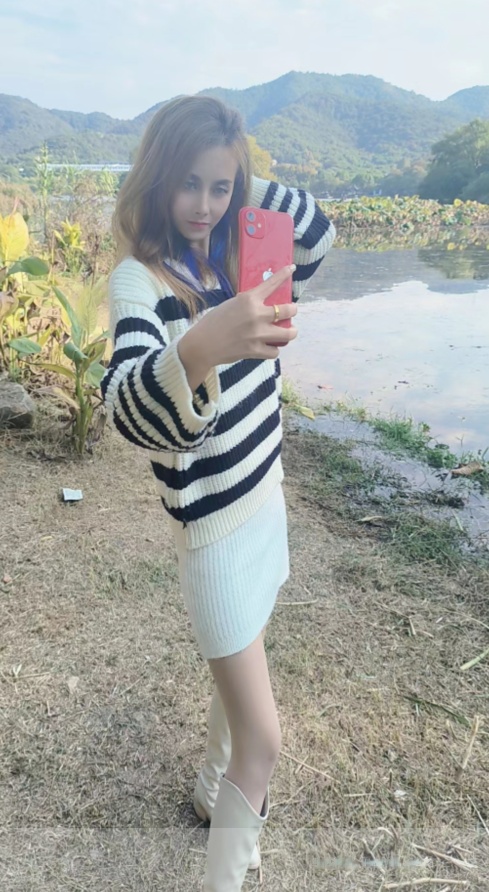 服务系长舌妹妹