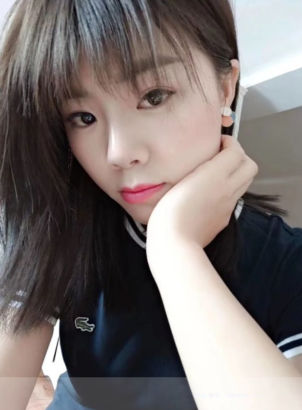 萧山小姐姐肤白奶软