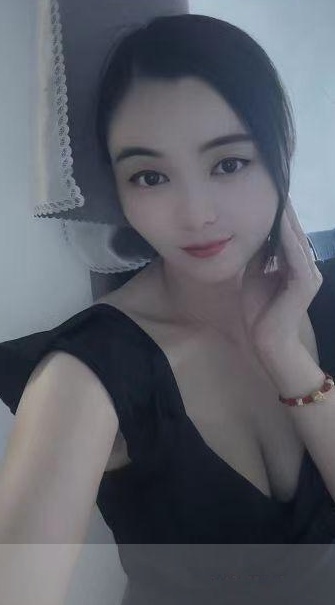 西乡固戍小姐姐